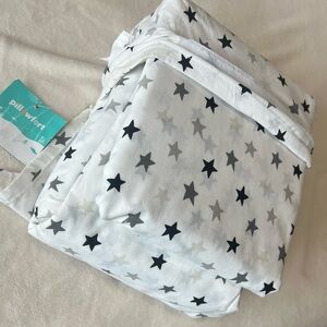 Pillowfort FULL sheet set, White Sheet Set with Gray Star Print
